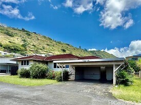 1644 Palolo Ave in Honolulu, HI - Building Photo