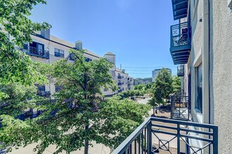 Commons Park West in Denver, CO - Foto de edificio - Building Photo