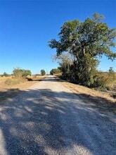 558 Co Rd 3020 in Bonham, TX - Building Photo - Building Photo