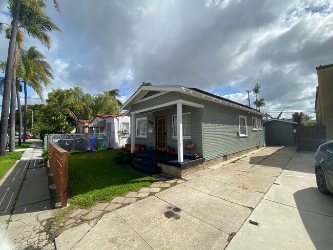property at 3581 44th St