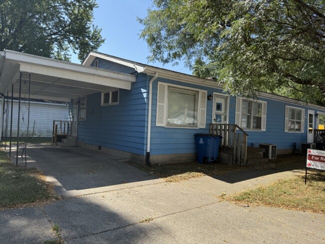 property at 2501-2503 Beech St