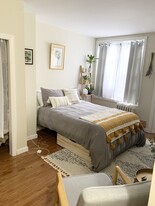 196 Saint Paul St, Unit 198 #9 in Brookline, MA - Building Photo