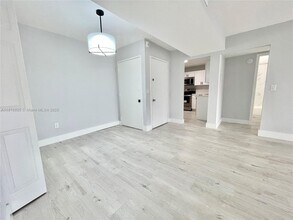 7777 SW 86th St in Miami, FL - Building Photo - Building Photo