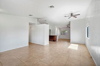 5845 S Torrence Dr in Tucson, AZ - Building Photo - Building Photo