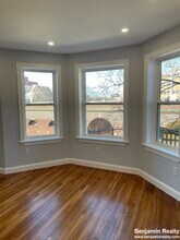 3 Alton Pl in Brookline, MA - Building Photo - Building Photo