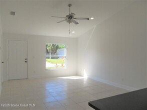 551 Poplar St SE in Palm Bay, FL - Building Photo - Building Photo