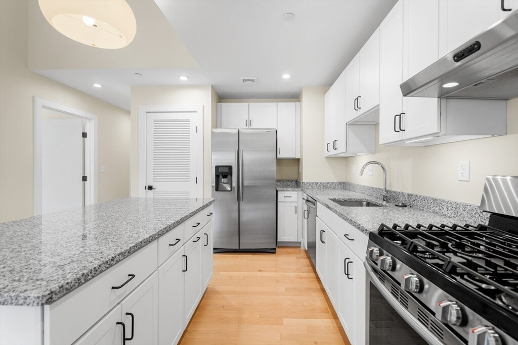 2489 Washington St in Boston, MA - Building Photo