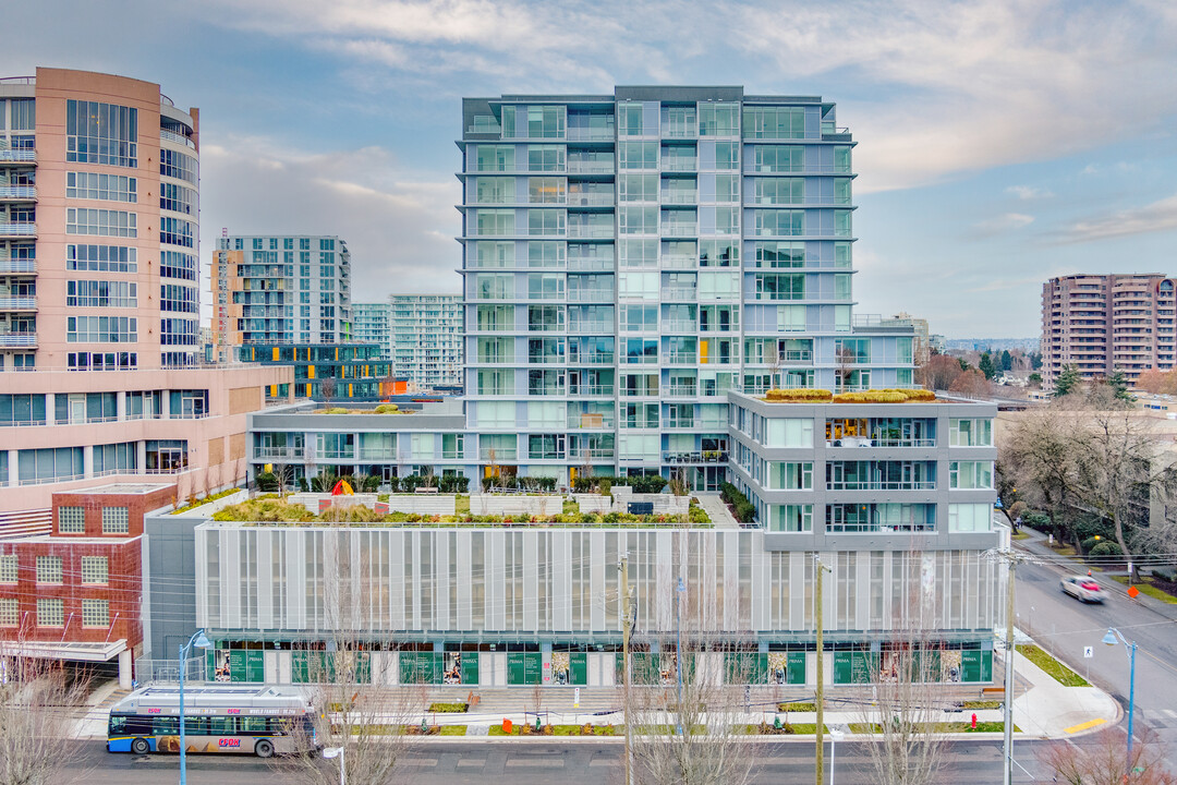 Alfa Condos in Richmond, BC - Building Photo