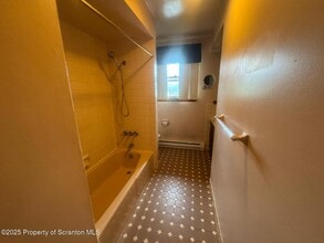 2808 Birney Ave in Scranton, PA - Building Photo - Building Photo