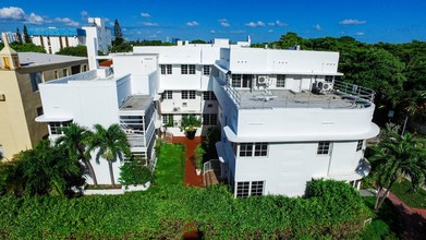 Flamingo Apartments in Miami Beach, FL - Building Photo - Building Photo