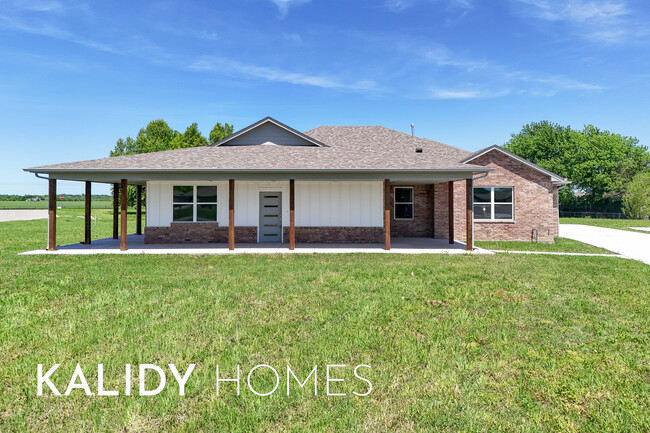 property at 200 Olde Ml Ct
