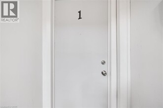 43 Secord Ave in Kitchener, ON - Building Photo - Building Photo