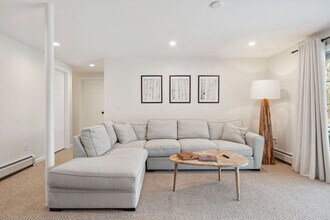 589 Laconia Rd in Tilton, NH - Building Photo - Building Photo