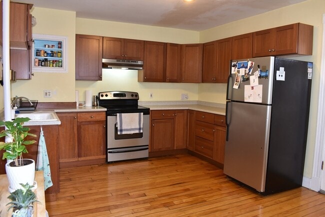 97 Montebello Rd in Boston, MA - Building Photo - Building Photo