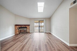 18133 E Kentucky Ave, Unit Spacious 3 bed, 2 bath in Aurora, CO - Foto de edificio - Building Photo