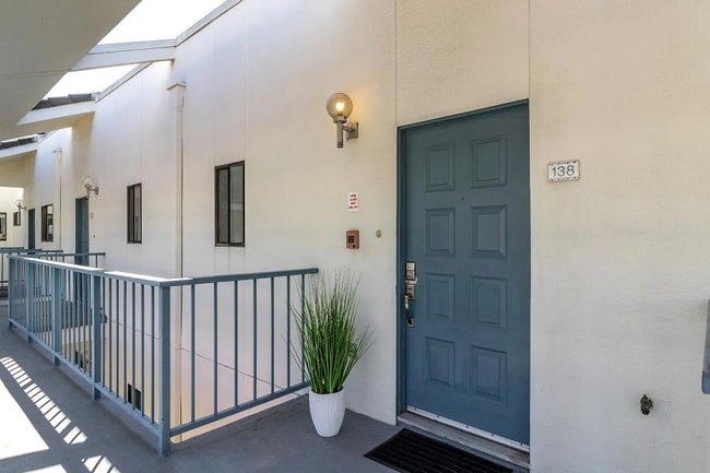 property at 4661 Albany Cir