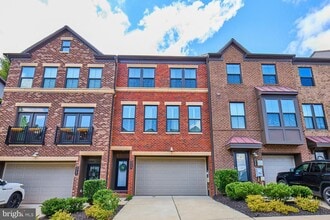 3060 Wild Blue Indigo Ct in Fairfax, VA - Building Photo - Building Photo
