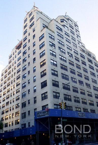 property at 160 E 88th St