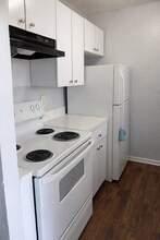 5741 SW 36th Ct in Davie, FL - Building Photo - Building Photo