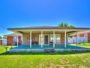 125 Beard Dr in Midwest City, OK - Building Photo - Building Photo