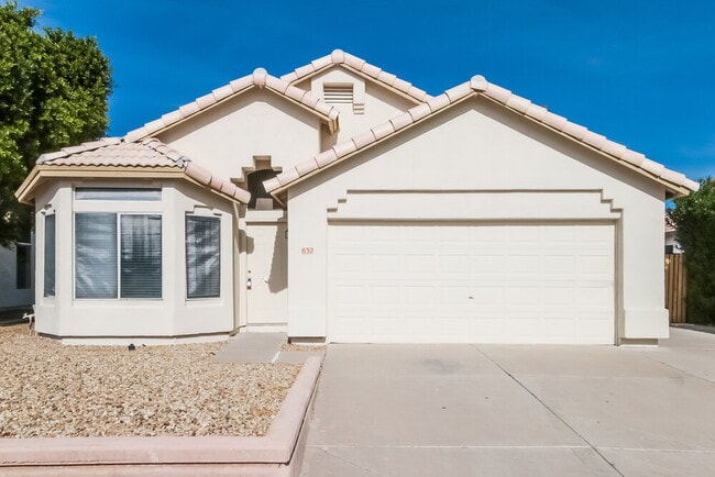 property at 832 E Baylor Ln