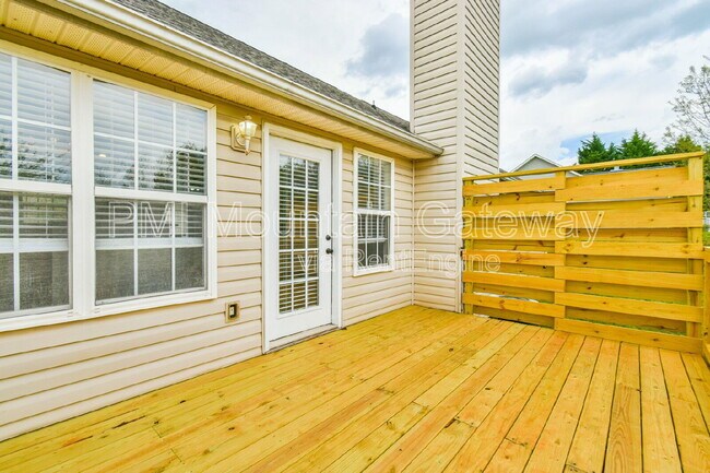 111 Ash Wood Ln in Cleveland, GA - Building Photo - Building Photo