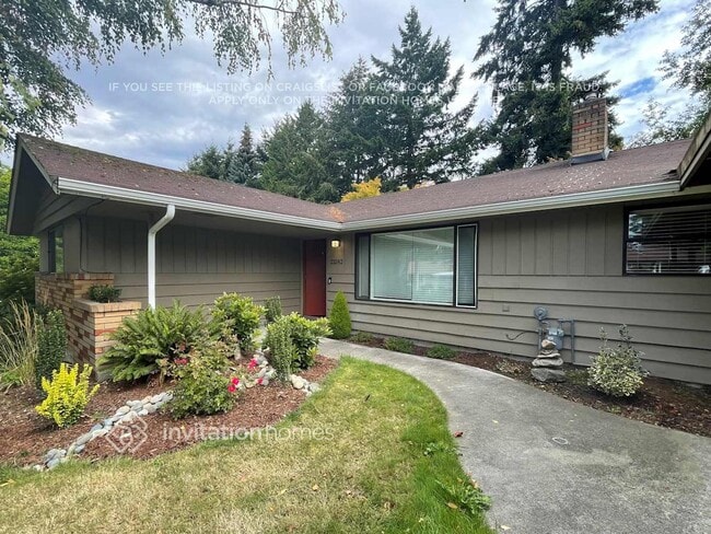 23242 28th Ave S in Des Moines, WA - Building Photo - Building Photo