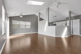 609 Esla Ct in Naperville, IL - Building Photo - Building Photo