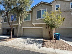 4512 Townwall St in Las Vegas, NV - Building Photo - Building Photo