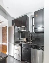 209 E 25th St in New York, NY - Building Photo - Building Photo