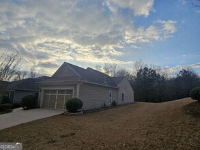 130 Magic Lily Dr in Griffin, GA - Building Photo - Building Photo