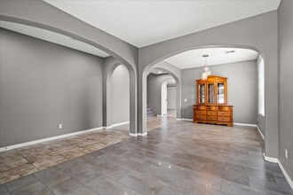 542 Los Dolces St in Las Vegas, NV - Building Photo - Building Photo