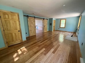 224 Townsend Harbor Rd in Lunenburg, MA - Building Photo - Building Photo