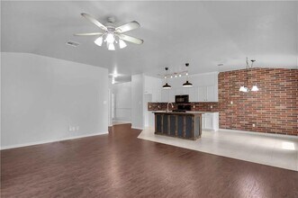 2614 Bradley Ln in Round Rock, TX - Building Photo - Building Photo