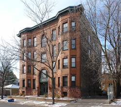 Apollo Apartments in St. Paul, MN - Building Photo - Building Photo