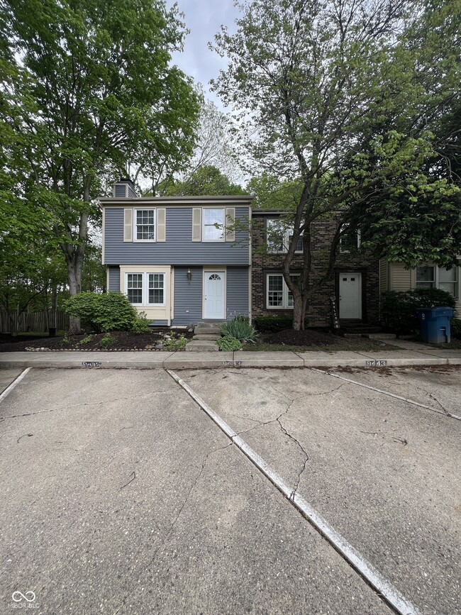 property at 9445 Timber View Dr