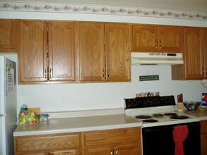 3420 Harcourt Dr in Ames, IA - Foto de edificio - Building Photo