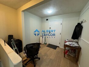 99 Marion St, Unit 1 in Somerville, MA - Building Photo - Building Photo