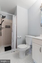 5417 Long Boat Ct in Fairfax, VA - Building Photo - Building Photo