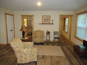 134 Garden Terrace in Dallas, NC - Building Photo - Building Photo
