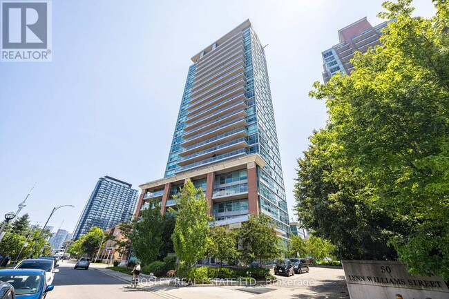 80-1280 Western Battery Rd in Toronto, ON - Building Photo - Building Photo