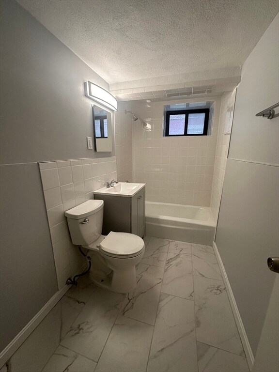 32 Reedsdale St in Boston, MA - Building Photo - Building Photo