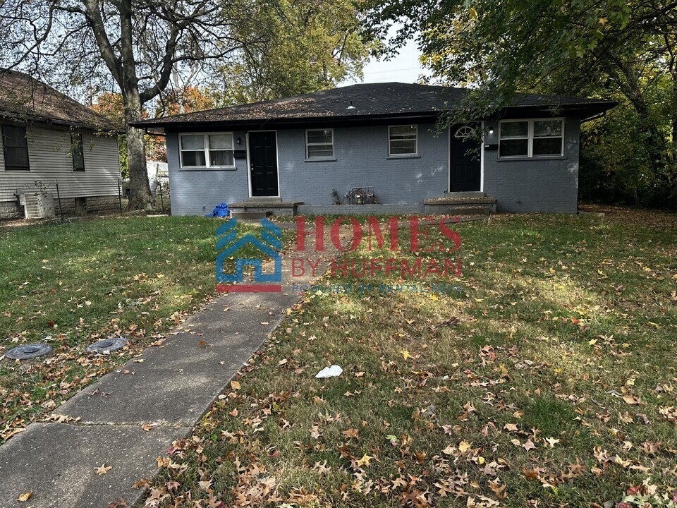 1422 Taylor Ave in Evansville, IN - Building Photo