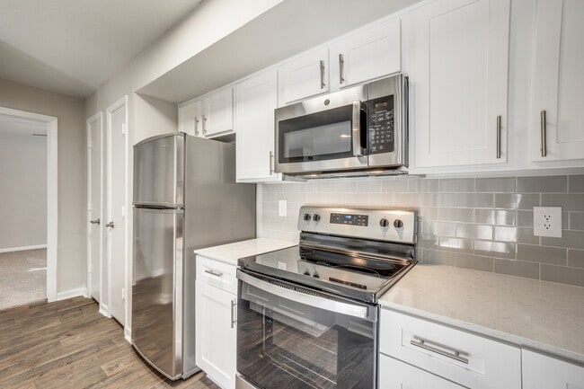 Infinity on the Mark in Dallas, TX - Building Photo - Building Photo