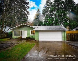11109 SE 52nd Ave in Milwaukie, OR - Building Photo