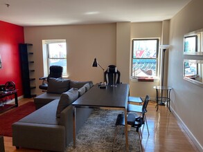 533 Commonwealth Ave, Unit #6D in Boston, MA - Building Photo - Building Photo