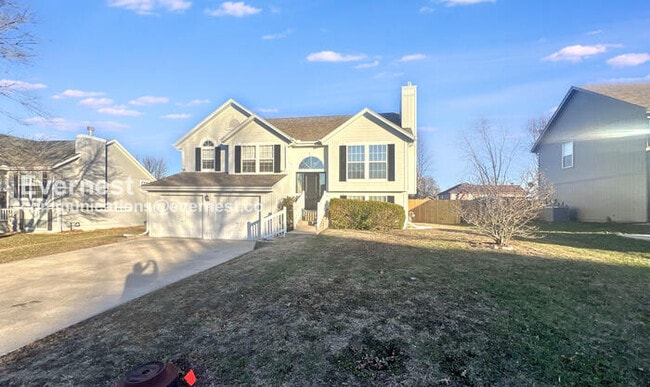 property at 1403 Rolling Dr