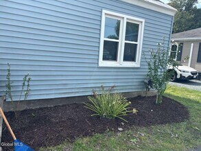 23 Lakeview Ave in Rensselaer, NY - Building Photo - Building Photo
