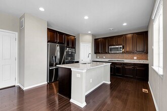 6011 S Irvington Ct in Aurora, CO - Building Photo - Building Photo