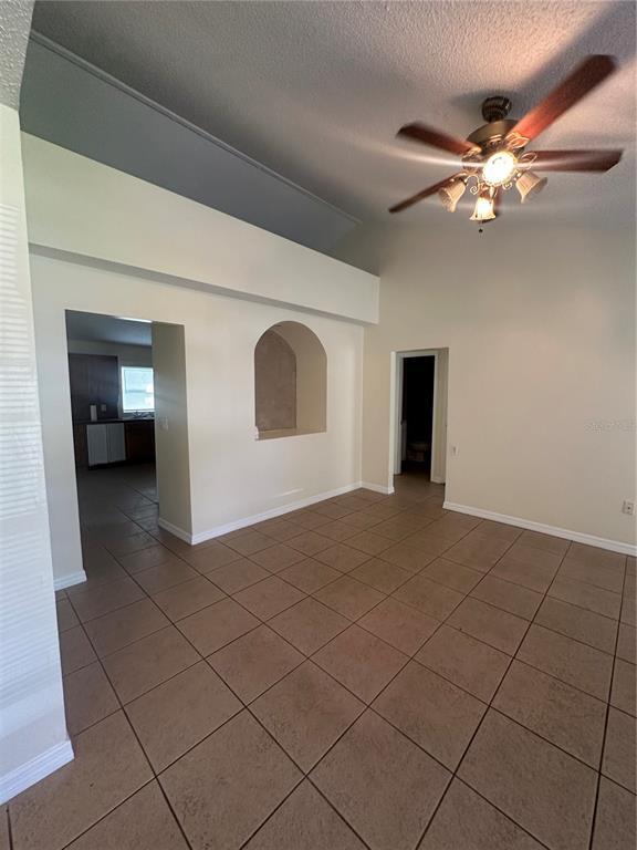 7405 Willow Wisp Dr E in Lakeland, FL - Building Photo - Building Photo